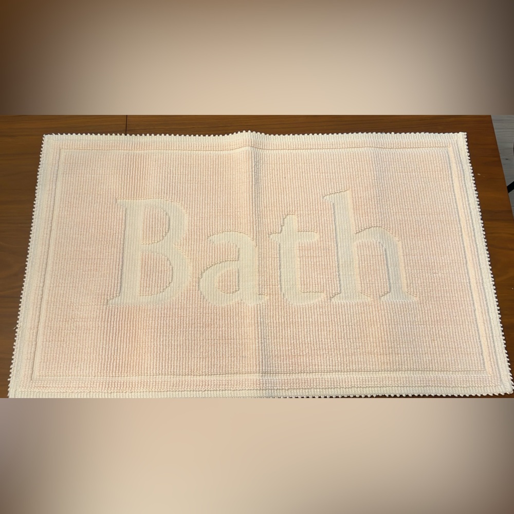 Elegant Pink Bath Mat